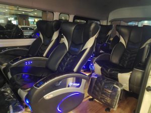 sewa rental.mobil hisce premio luxury captain seat semarang