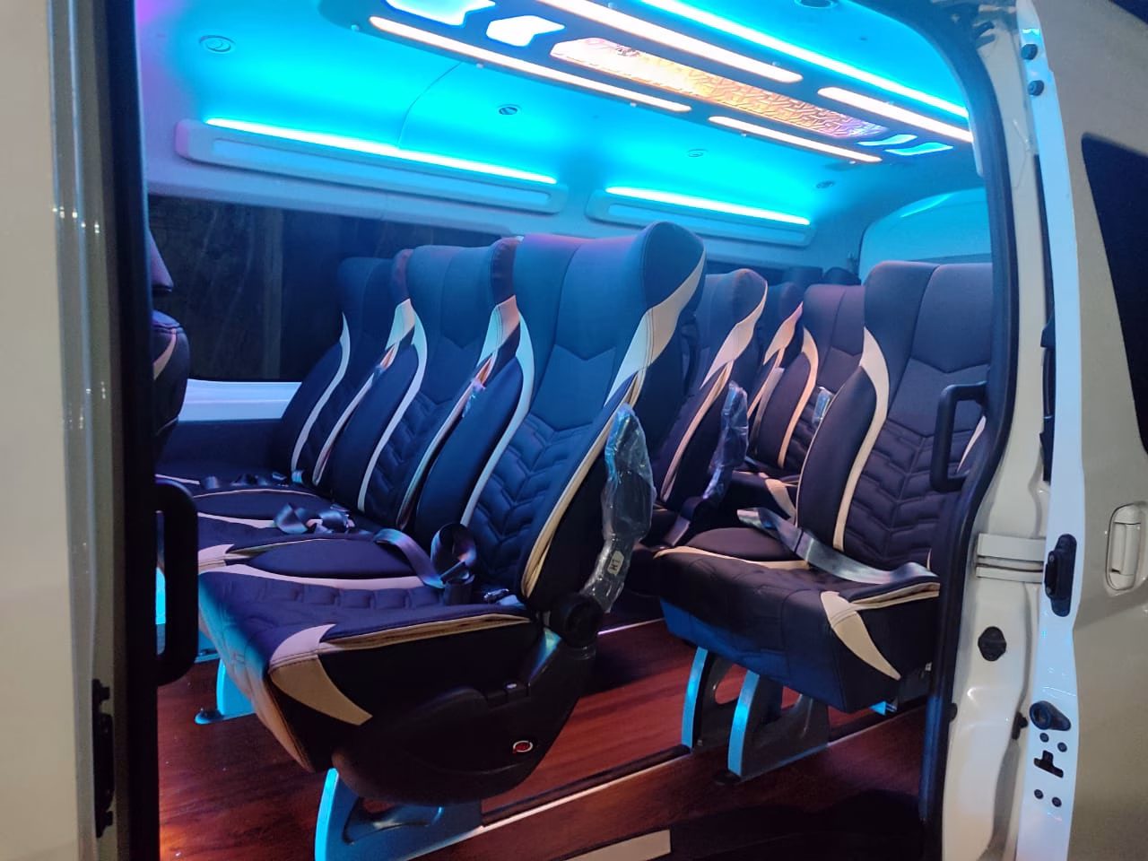 sewa hiace semarang ready luxury sewa hiace semarang ready luxury