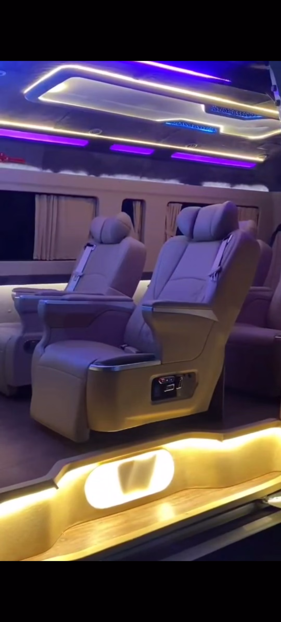 sewa hiace luxury lebaran jogja