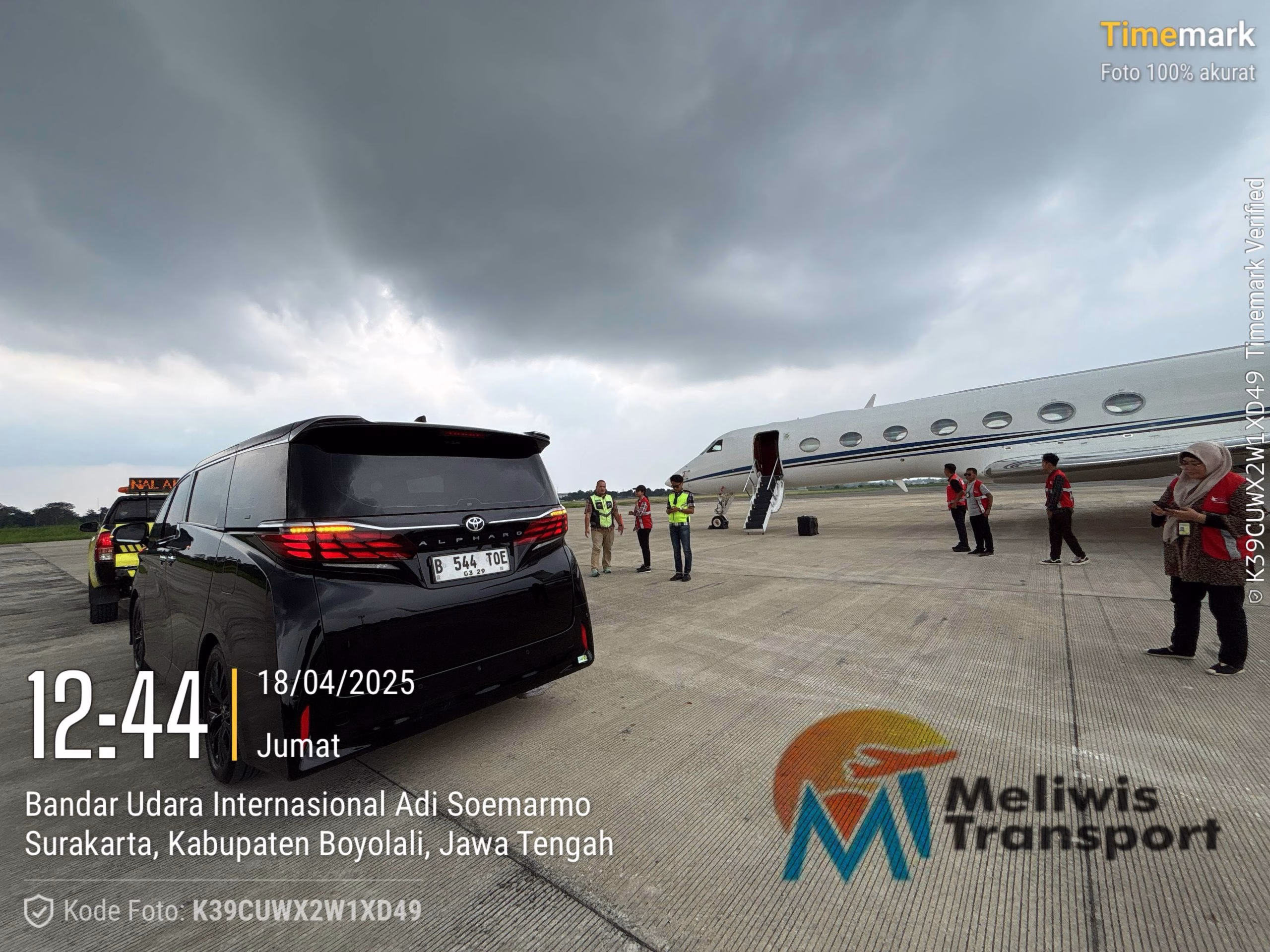 sewa alphard jogja